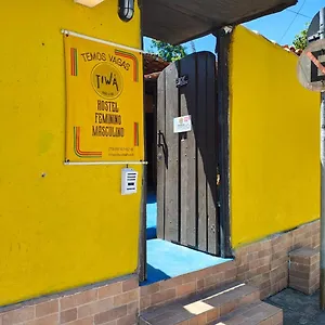  Hostal Tiwa 24h